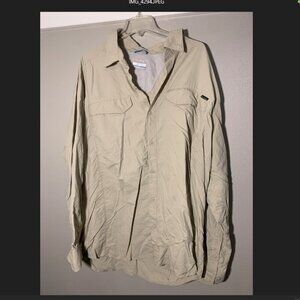 Columbia Omni-Shade Fishing style lightweight shirt